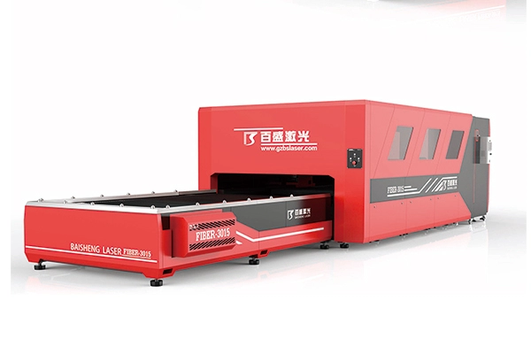 China 2200w Raycus Fiber Laser Cutting Machine dengan Pallet Changer dan Cover