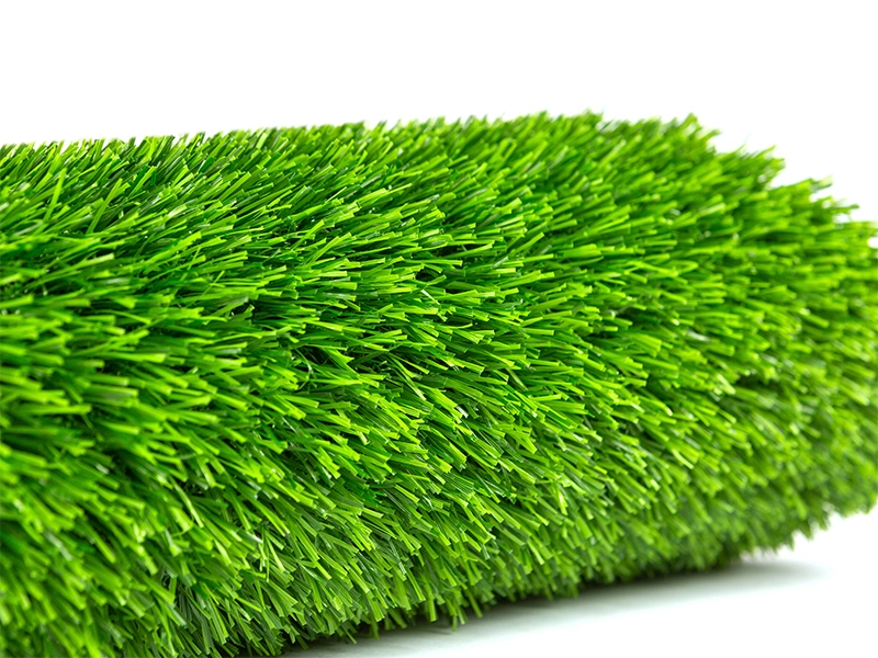Sampel gratis lantai olahraga rumput sintetis buatan untuk taman bermain di luar ruangan