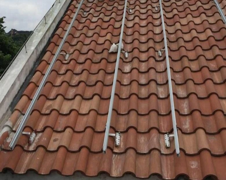 Kait pemasangan surya stainless steel tahan lama