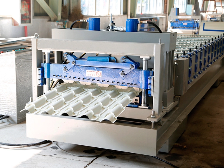 YX42-1000 Panel Atap Mengkilap Tile Roll Forming Machine