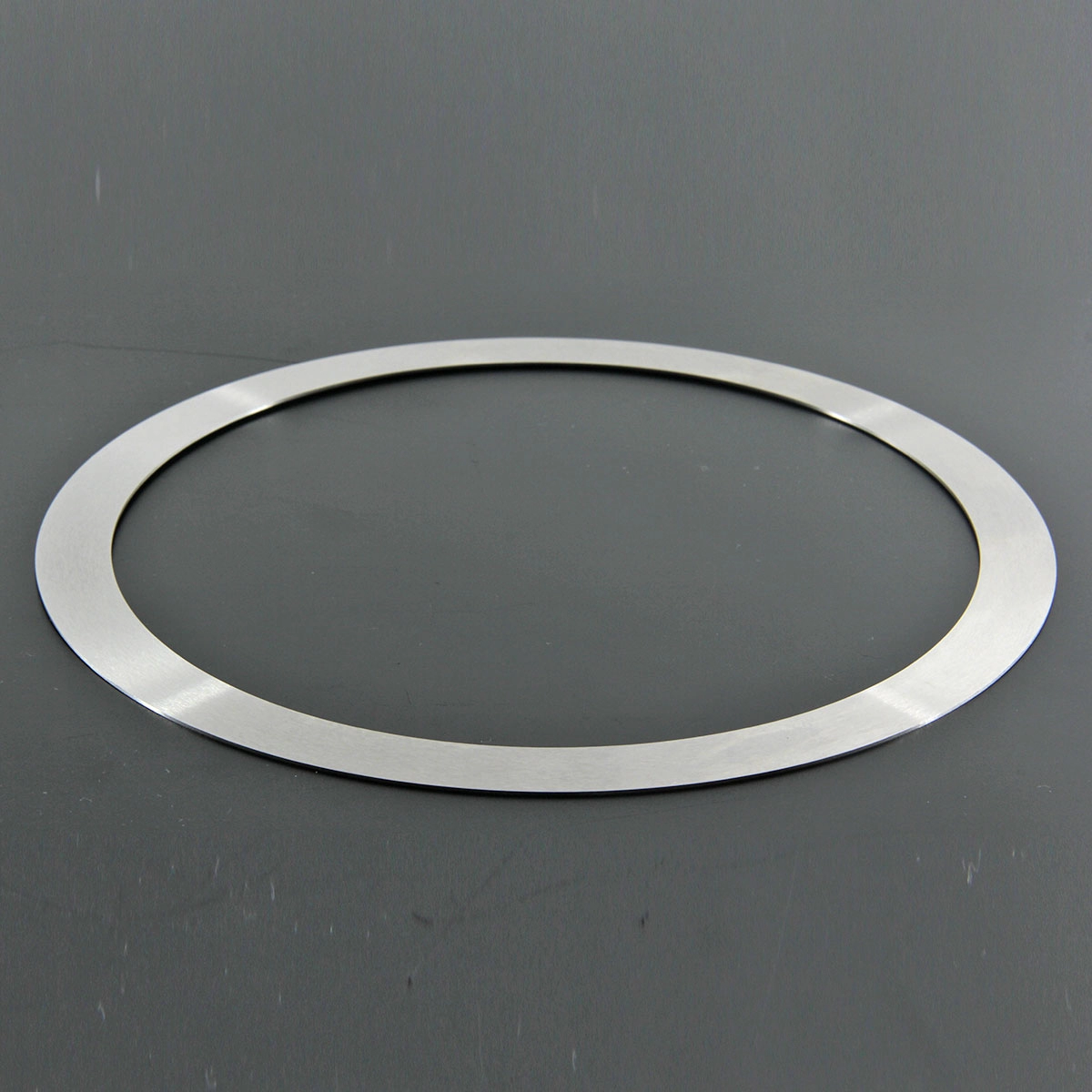 Spacer baja logam disk berkualitas tinggi dari garis slitting