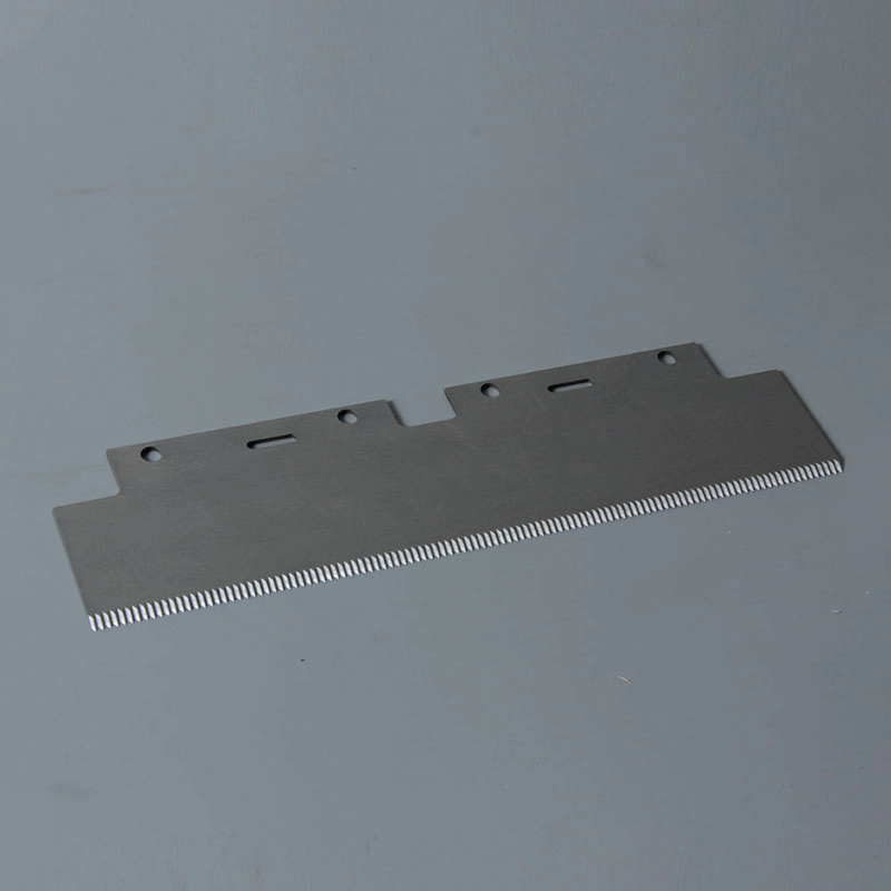 Pemasok OEM dengan pisau gigi kualitas terbaik untuk memotong paket plastik film