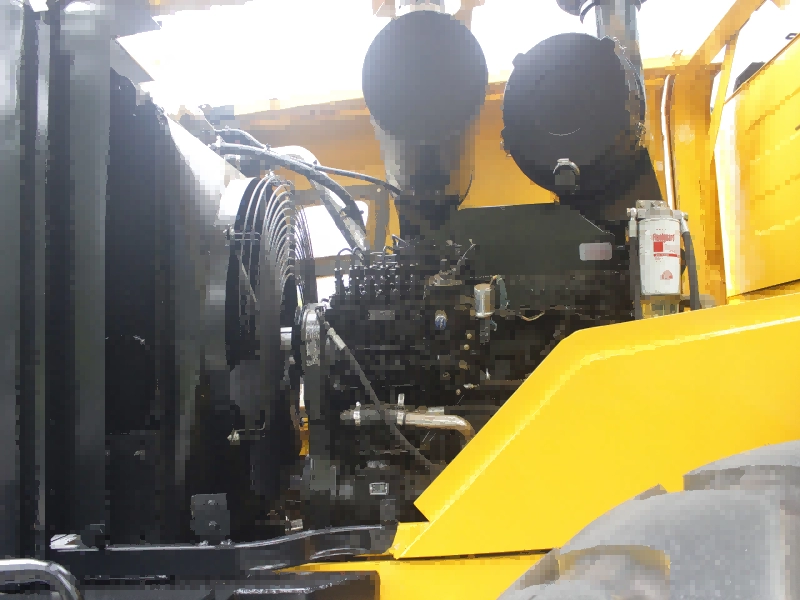 Mesin Konstruksi 5 Ton Front End Wheel Loader untuk Penggunaan Jalan Pertambangan