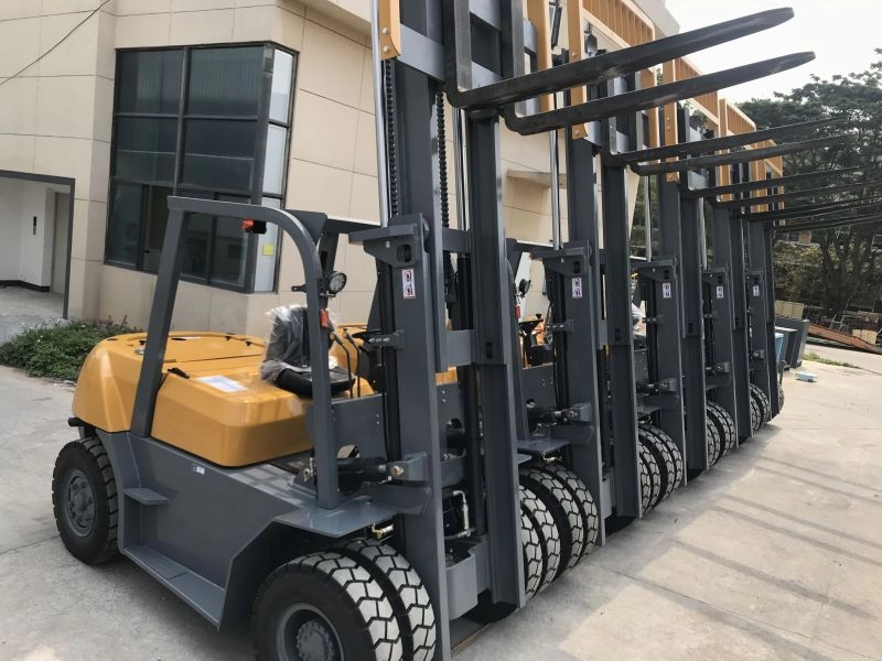 Forklift Industri Besar 12 ton dengan Pergeseran Samping