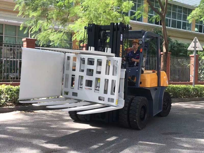 Truk Forklift Diesel Tugas Berat 5 ton dengan Revolving Pushoff Untuk Dijual