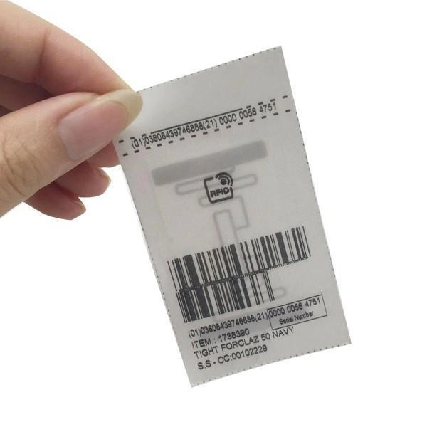 Tag / label kain yang dapat dicuci untuk Pakaian RFID untuk manajemen Garmen