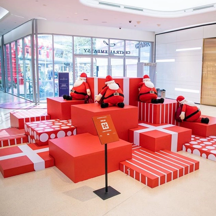 Fashion dekorasi Natal merah untuk pusat perbelanjaan