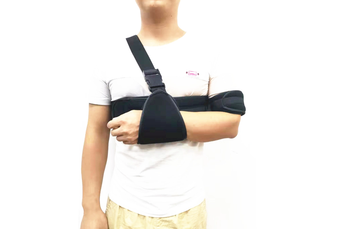 Reluxe Shoulder brace Adjustable Arm sling dengan produsen tali penyangga