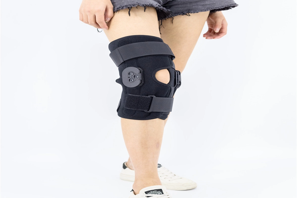 ACL sampul lutut berengsel OK kain dilaminasi neoprene liner bernapas dengan patela terbuka