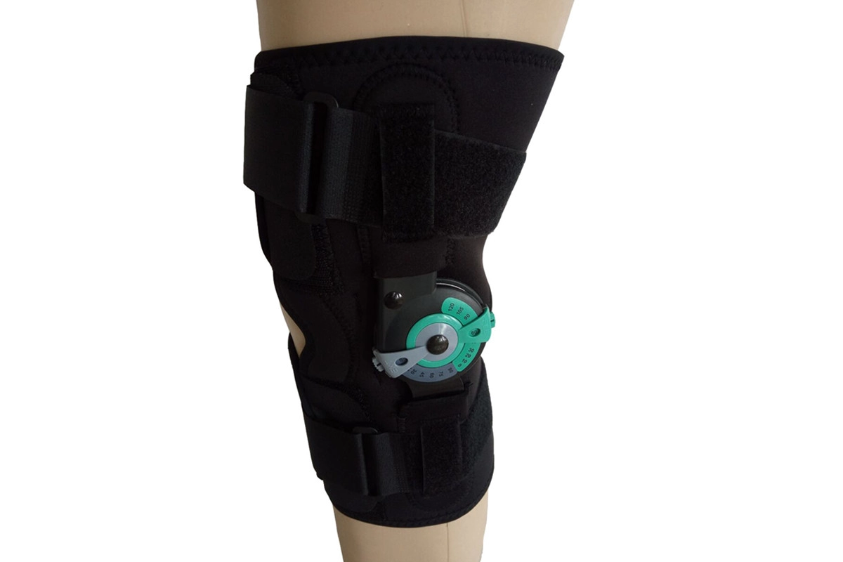 Tali pengikat lutut Rotary yang dapat disesuaikan dalam Tipe Lengan dengan desain patela Terbuka Engsel ROM