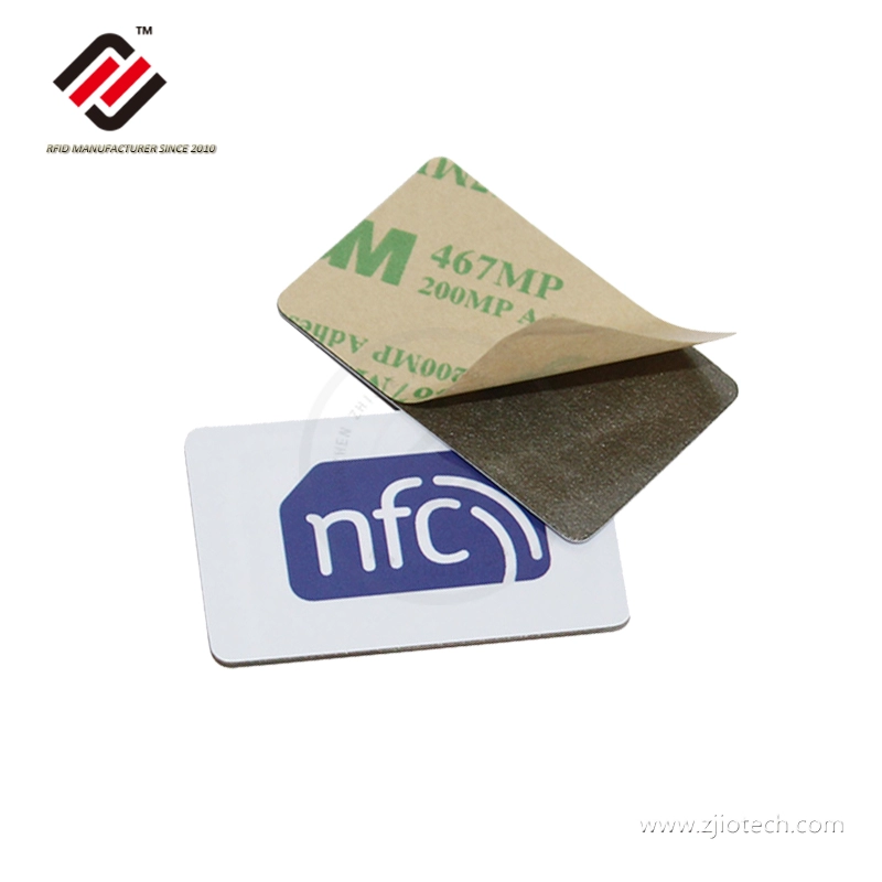 Pencetakan Khusus Stiker Anti Logam NTAG215 RFID