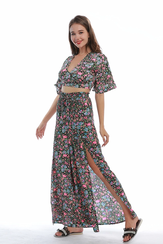 Pabrik OEM Kustom Musim Panas Kasual Floral Dicetak Chiffon Musim Panas Wanita Pakaian Crop Top Celah Celana Dua Sepotong Set
