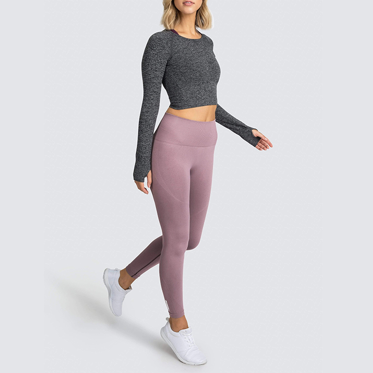 Stretch fit and soft seamless knit fabric seamless crops