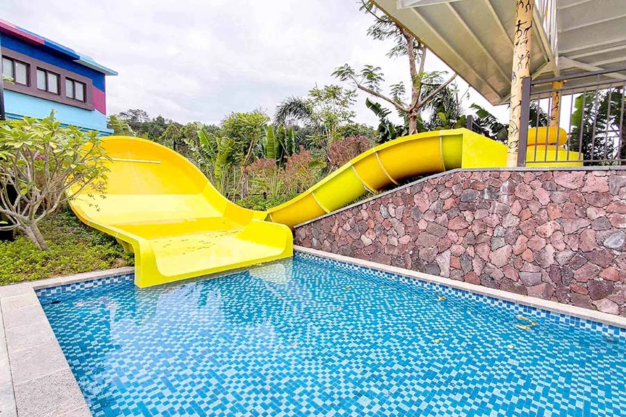 Slide Taman Air Peralatan Besar Hotel Luar Ruangan