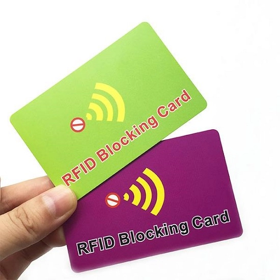 Kartu Pemblokiran RFID untuk Perlindungan Kartu Bank