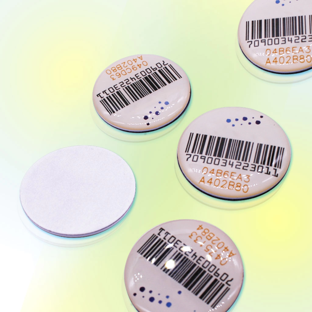 Tag Kartu Koin PVC RFID ISO15693 / ISO14443A 13.56Mhz NFC