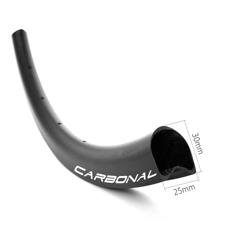Pelek karbon berbentuk tabung sepeda kerikil dengan kedalaman 30mm dan lebar 25mm