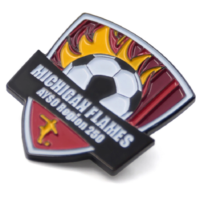 Pin enamel keras sepak bola logo kustom pabrikan