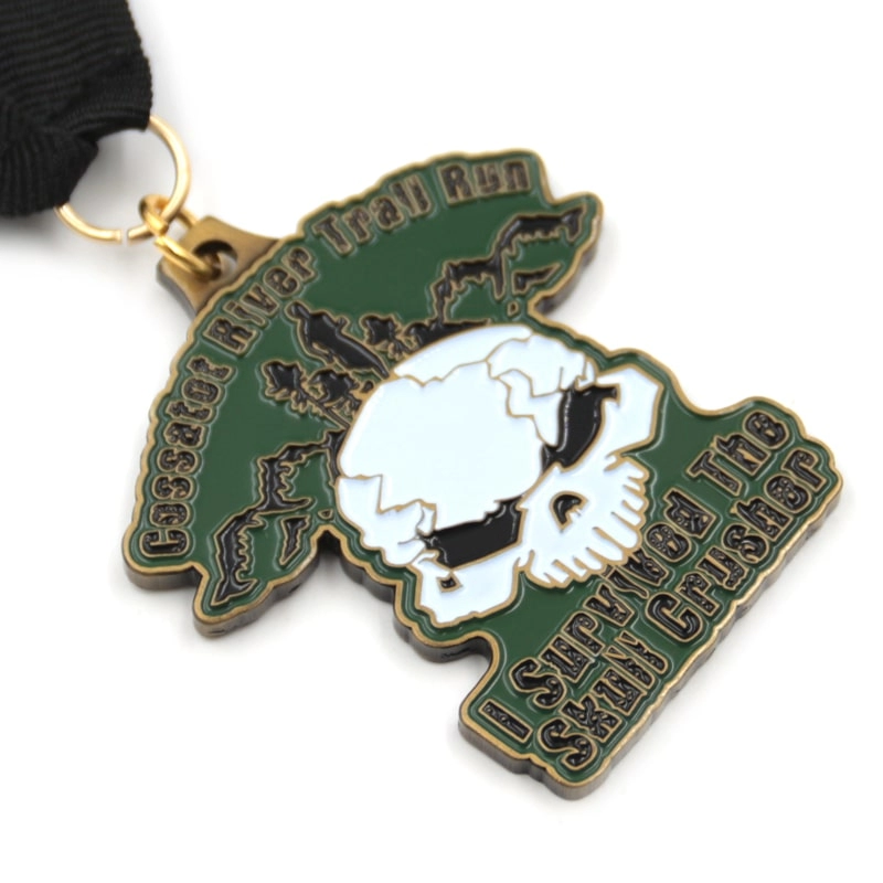 Medali lari jejak sungai tengkorak Desain Pabrikan