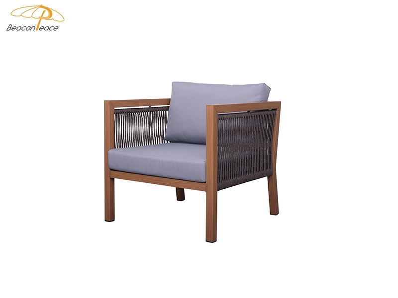 Sofa Kursi Empuk Teras Kayu Furnitur Luar Ruangan Santai